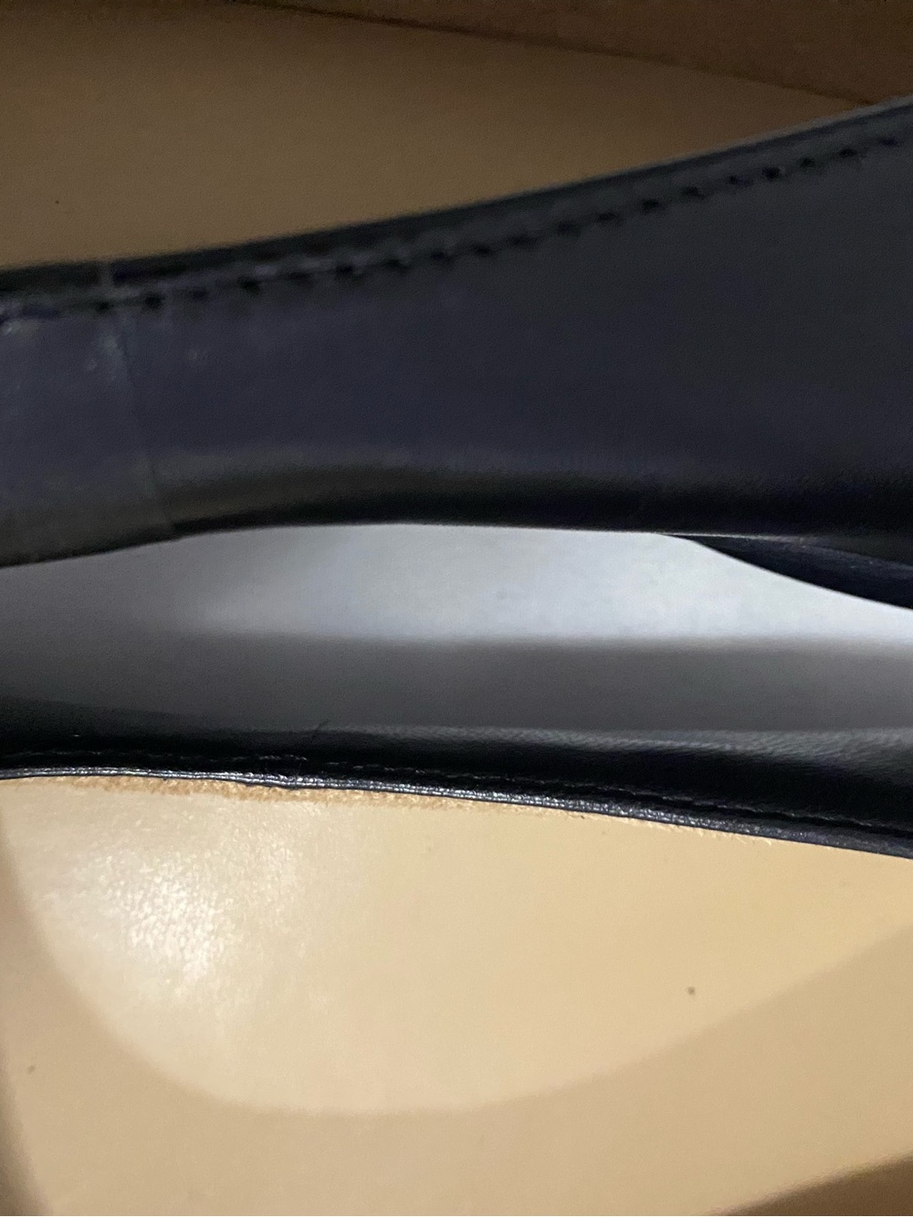 Women’s Naturalizer Black Leather Slip On Round Toe Flat Shoes Size 7 New - Picture 5 of 6
